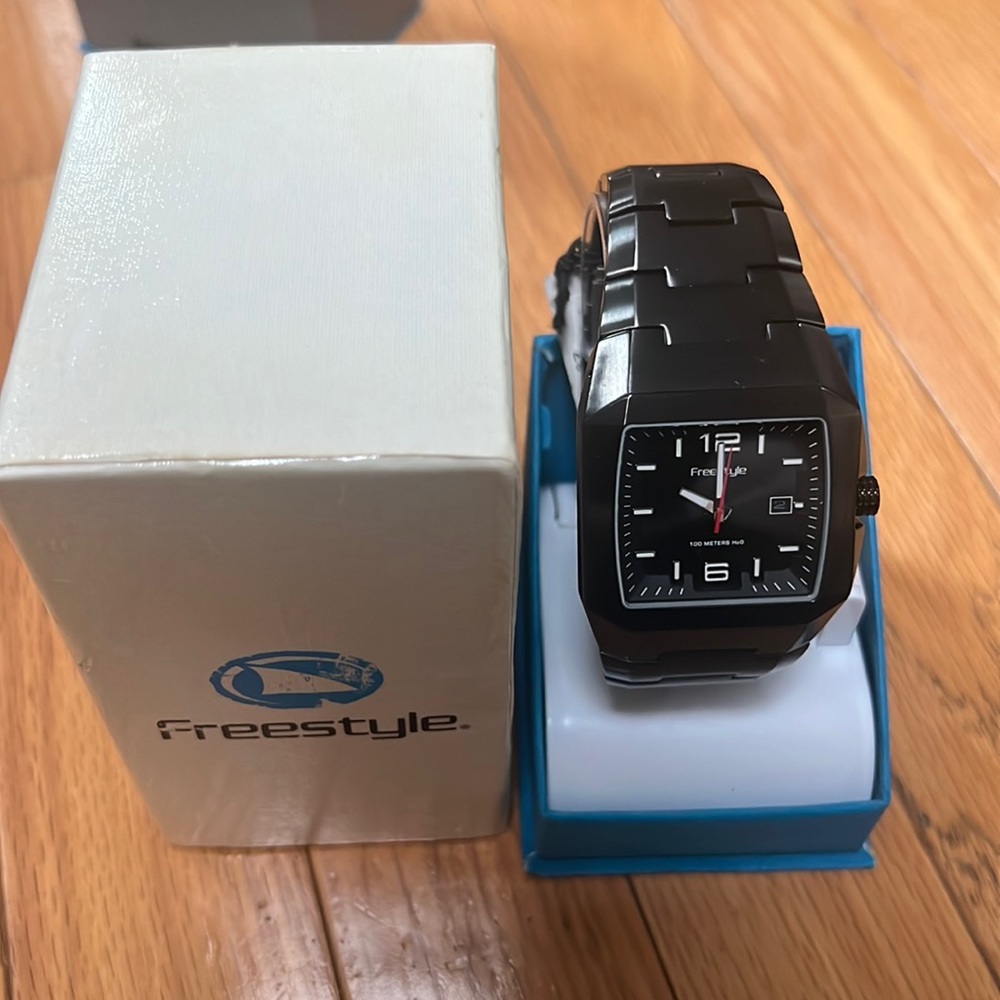 Freestyle Capitan watch